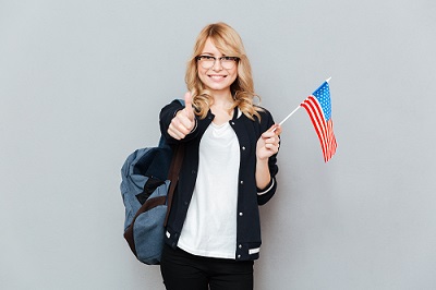 TOP 8 REASONS TO STUDY IN THE USA