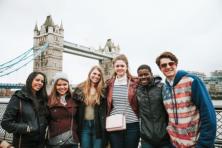 HOW TO MAXIMIZE YOUR STUDY ABROAD EXPERIENCE